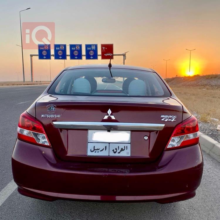 Mitsubishi Mirage G4